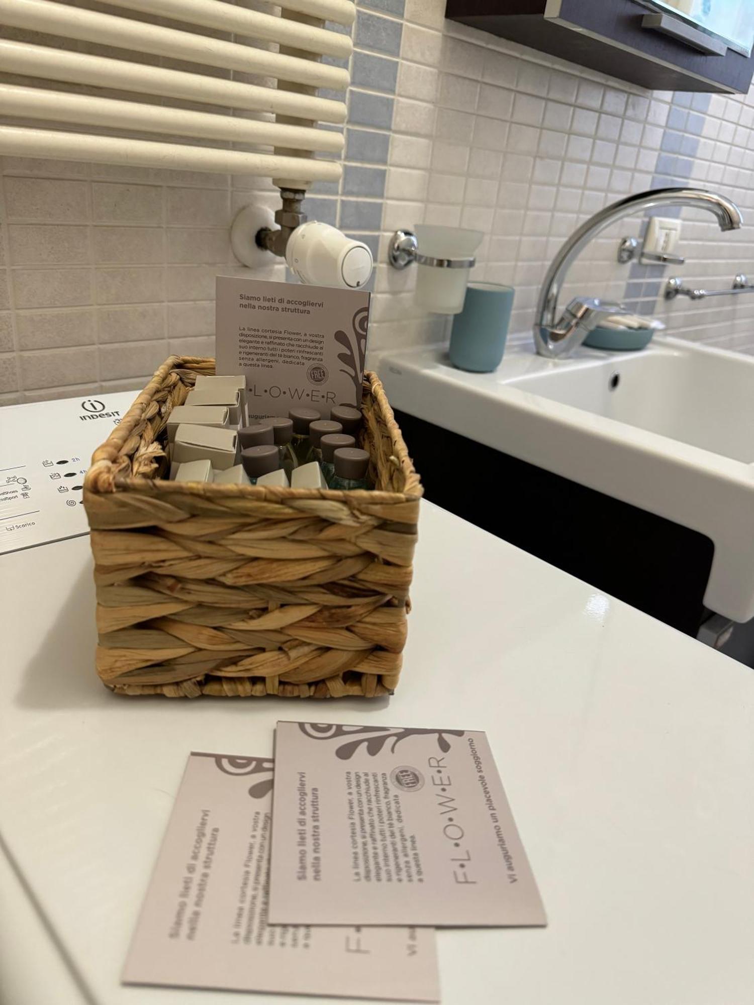 Dora Apartment Roma Ngoại thất bức ảnh